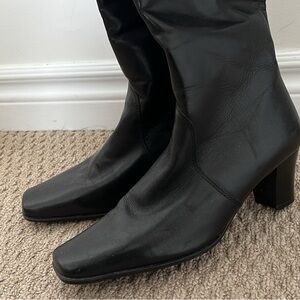 Elegant Black Women's Boots